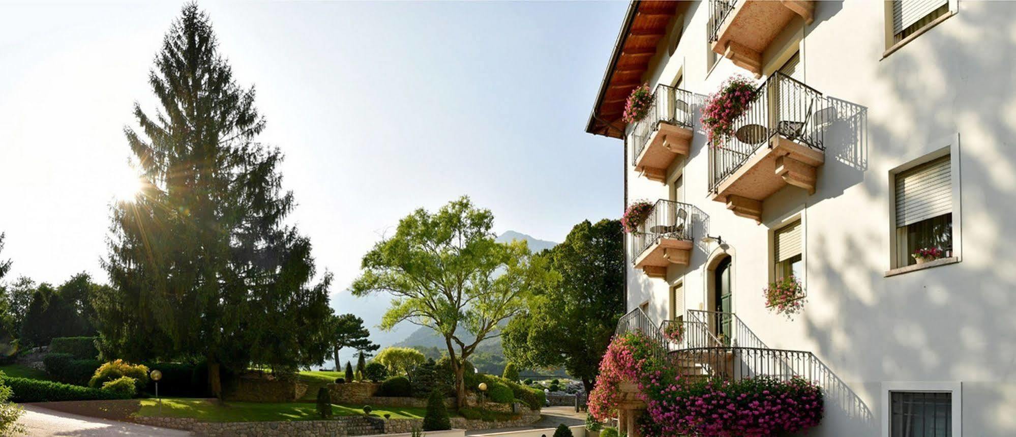Hotel Lilla' Terlago Esterno foto