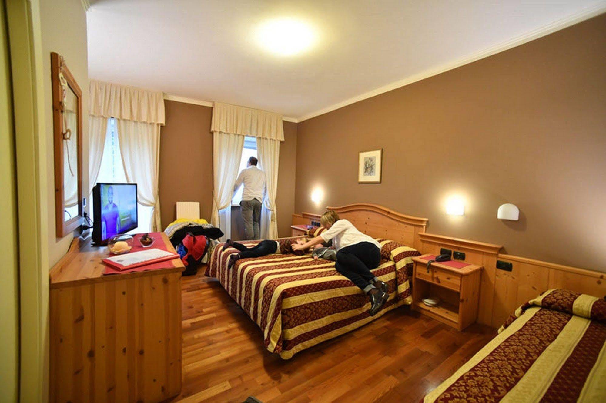Hotel Lilla' Terlago Esterno foto