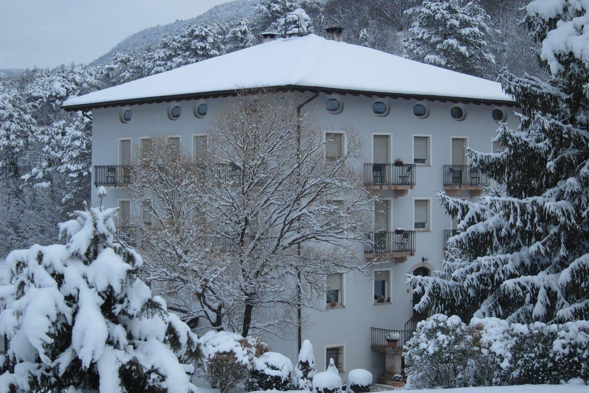 Hotel Lilla' Terlago Esterno foto