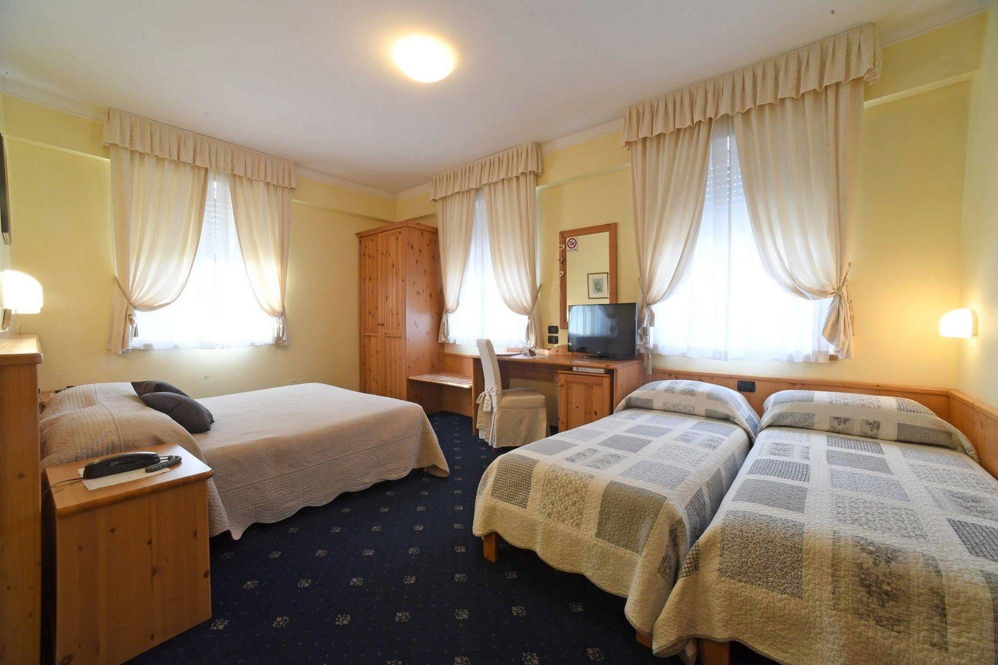 Hotel Lilla' Terlago Esterno foto