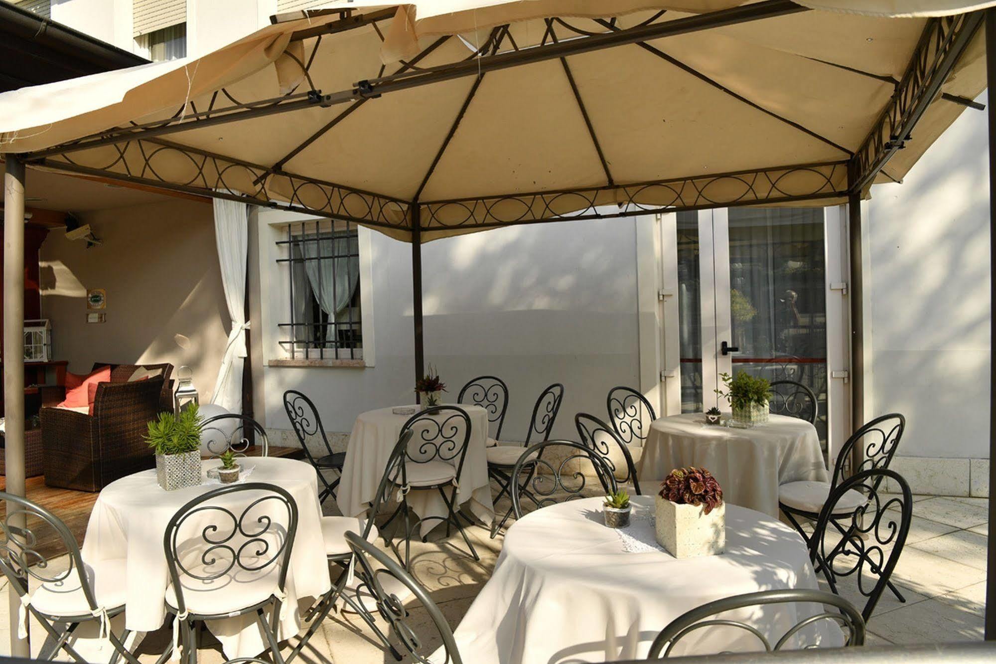 Hotel Lilla' Terlago Esterno foto